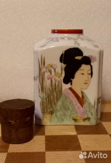 Чайница в стиле шинуазри 