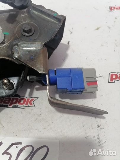 Педаль сцепления Logan H4MD438 L8