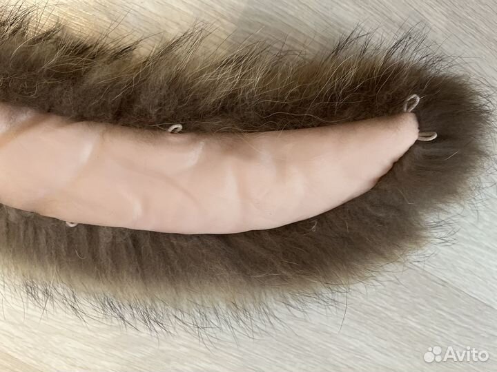 Меховой воротник енот