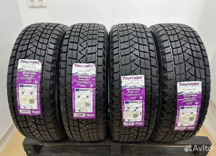 Tourador Winter Pro TSS1 225/65 R17 30T