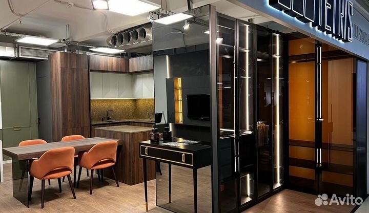 Продам готовый бизнес (мебельный салон)