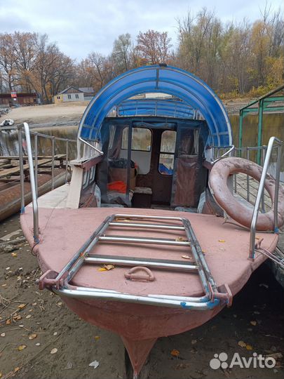 Лодка гулянка