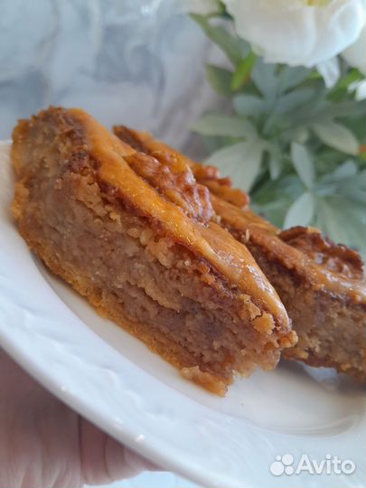 Пахлава,гогал,бдамбура,кята