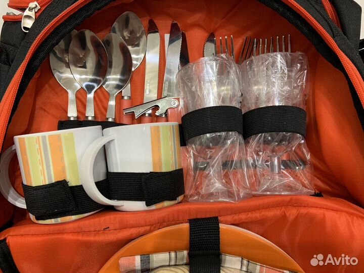Термосумка для пикника с набором посуды новая