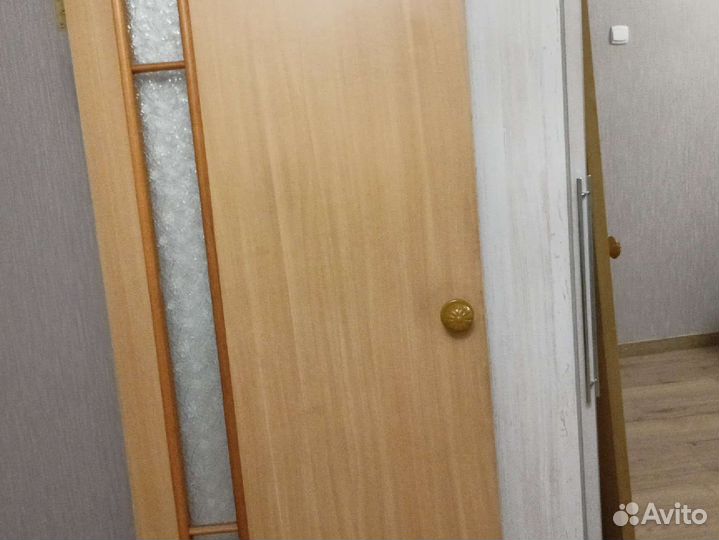 Межкомнатные двери бу 80 см деревянные