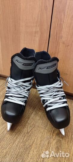 Хоккейные коньки bauer supreme 11