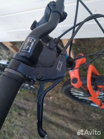 Велосипед горный 24' Stinger Highlander disc