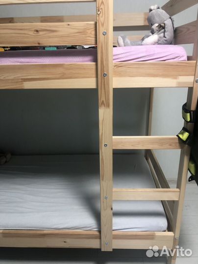 Двухъярусная кровать бу с матрасами