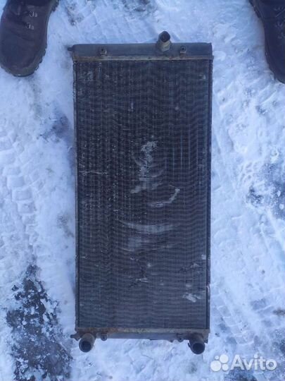 Радиатор охлаждения Фольксваген Венто Гольф 3 Боро