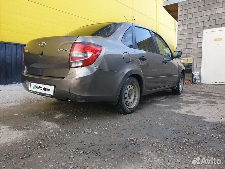 LADA Granta 1.6 МТ, 2017, 155 000 км