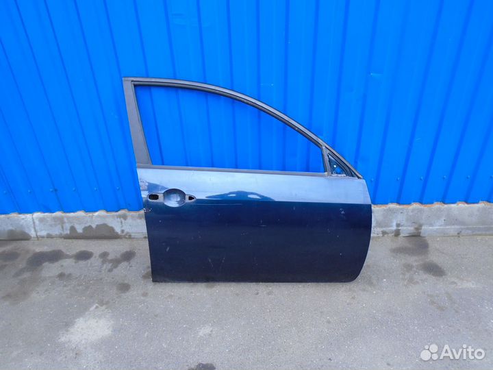 Nissan 80100-AV630 Дверь передняя, правая