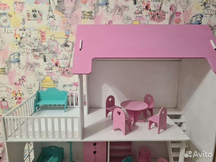 Домик кукольный