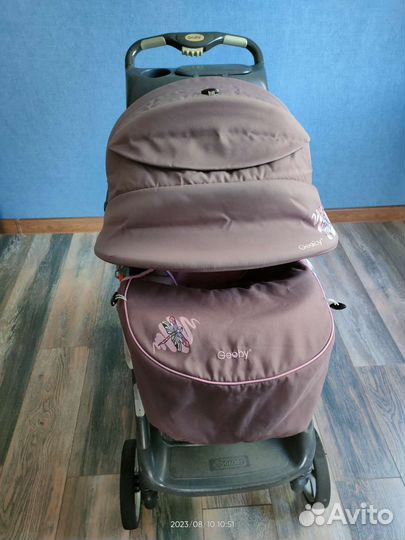 Прогулочная коляска geoby