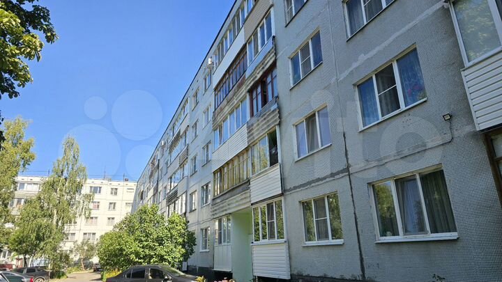 2-к. квартира, 54 м², 3/5 эт.