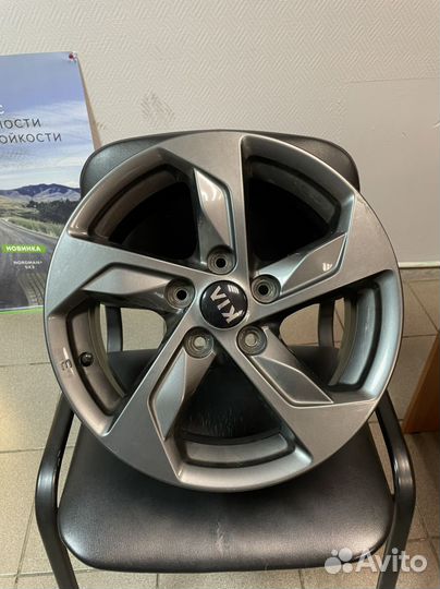 Оригинальные диски R16 Kia K5 5*114.3 Et 46 67.1