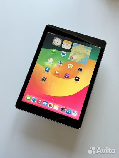 iPad 9.7” 6 поколения 2018 128GB Wi-Fi, Space Gray