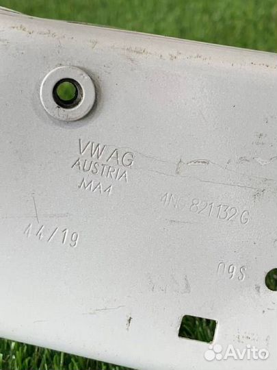 Кронштейн (крепление) Audi A8 D5 (2017 - 2022)