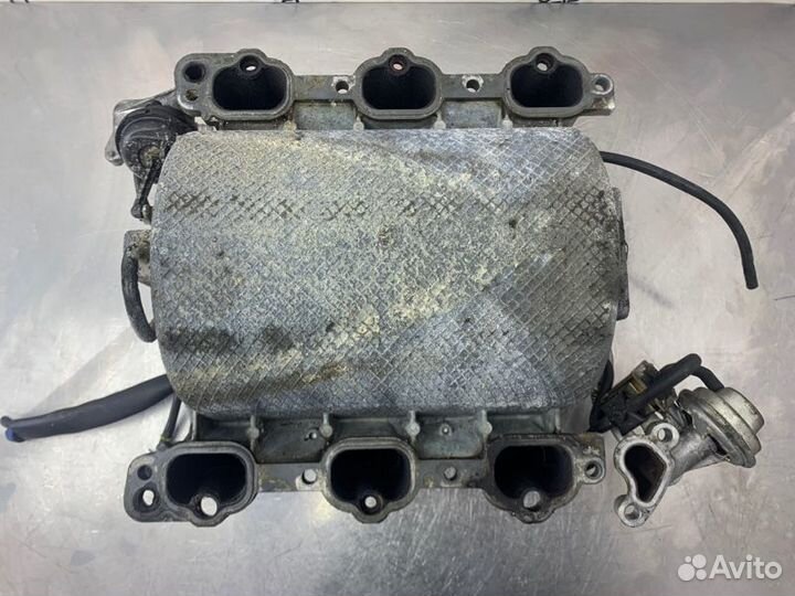 Коллектор впускной Mercedes C-Class W203 M112 2.6I