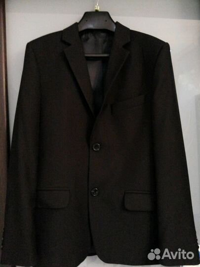 Пиджак Новый р. 140; 68. Темно-синий