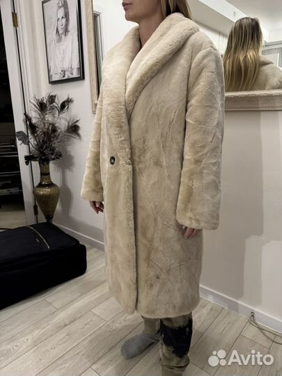 Шуба из эко меха