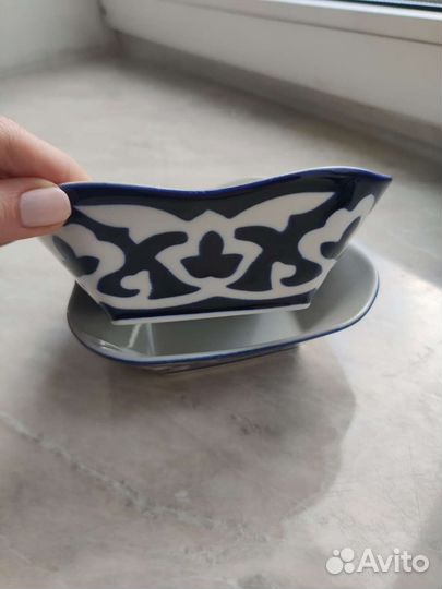 Набор фарфоровой посуды. Новый