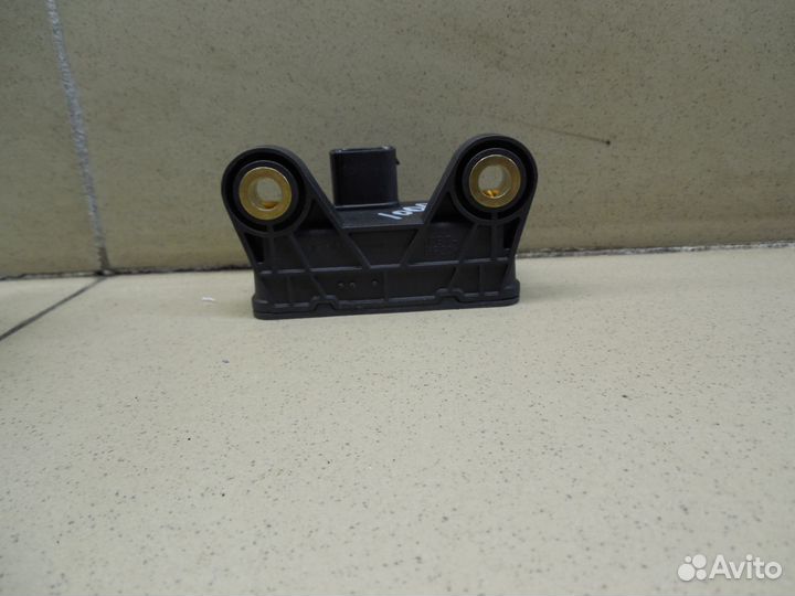 Датчик ускорения Kuga 2008-2012