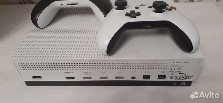 Хбокс one s 1000 гб