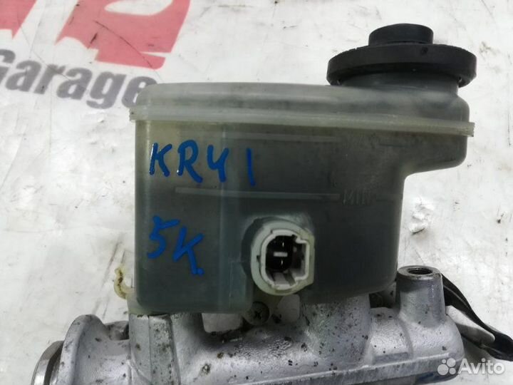 Главный тормозной цилиндр Toyota Town Ace KR41 5K