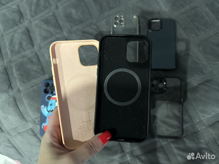 Чехол на iPhone 12 про