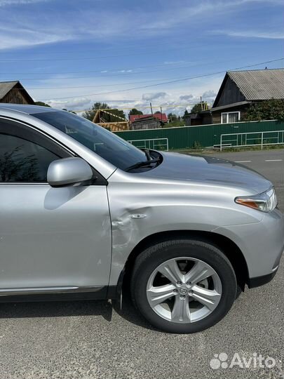 Toyota Highlander 3.5 AT, 2010, битый, 73 000 км