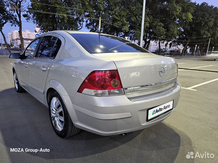 Opel Astra 1.8 AT, 2008, 187 000 км