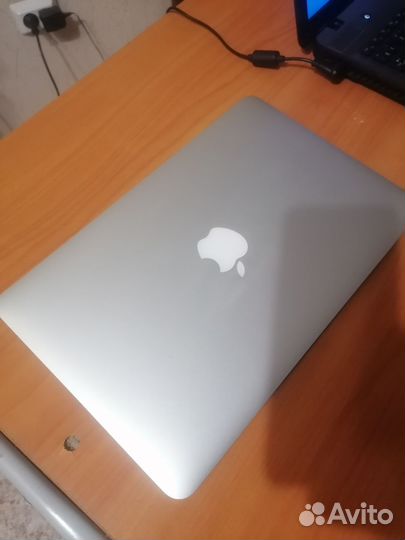 Apple MacBook Air 11 2015