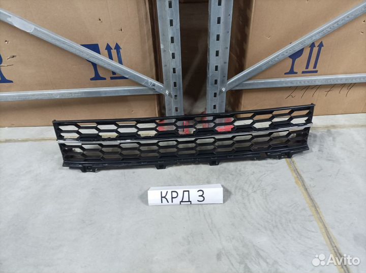 Решетка в бампер Skoda Superb 3 2015