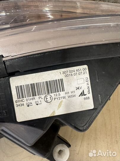 Фара правая renault kaptur без дефектов