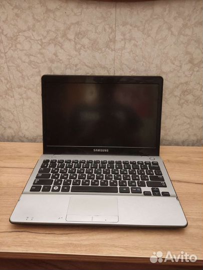 Ноутбук samsung