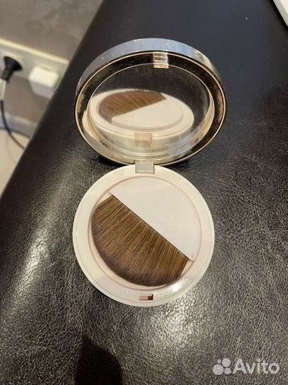 Clarins румяна