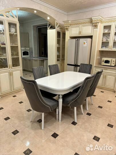 Кухонный стол/ стол стулья