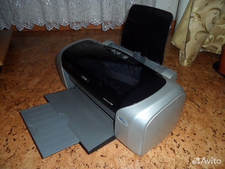 Цветной принтер Epson stylus c87