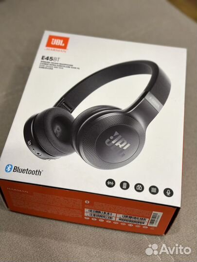 Беспроводные наушники jbl E45BT