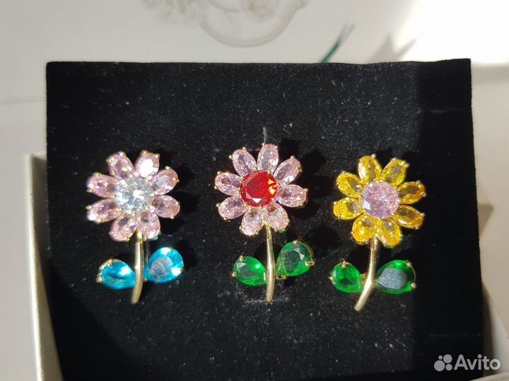 Брошь Ромашка