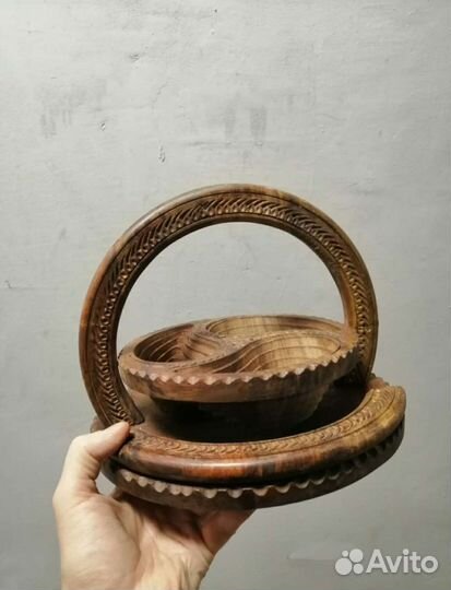 Ваза из дерева резная ручная работа