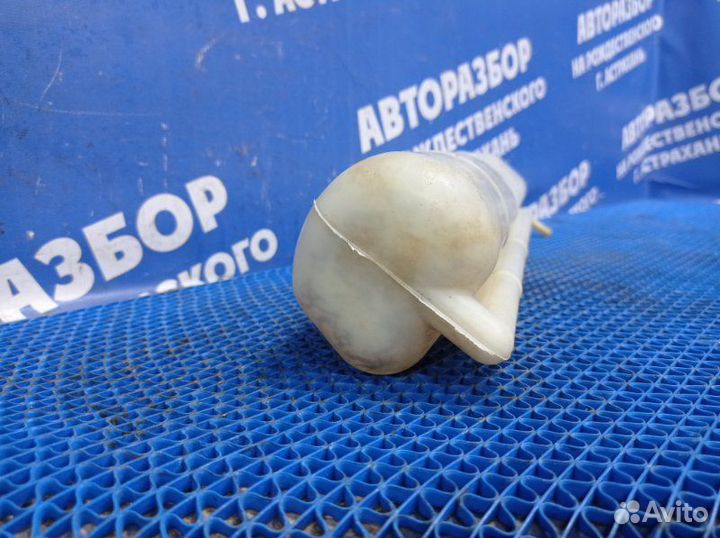 Бачок расширительный Mitsubishi Lancer Cedia седан