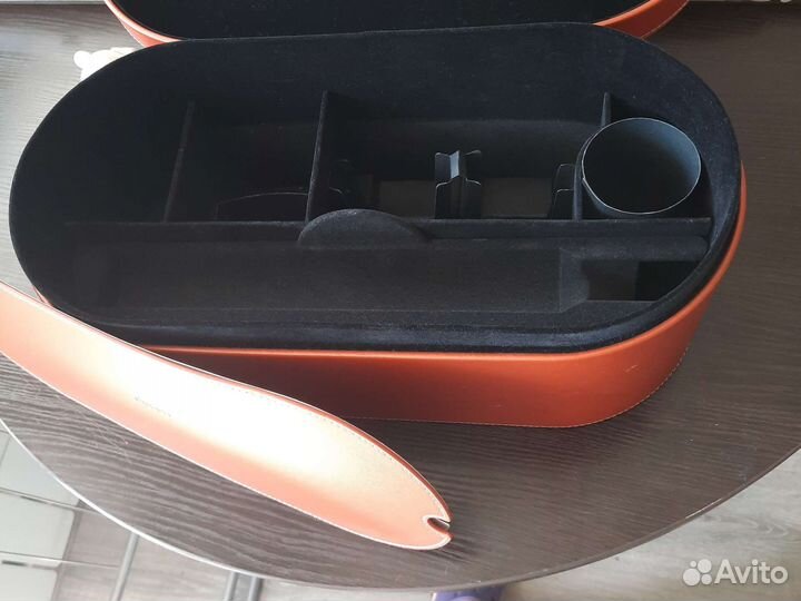 Коробка (кейс) dyson