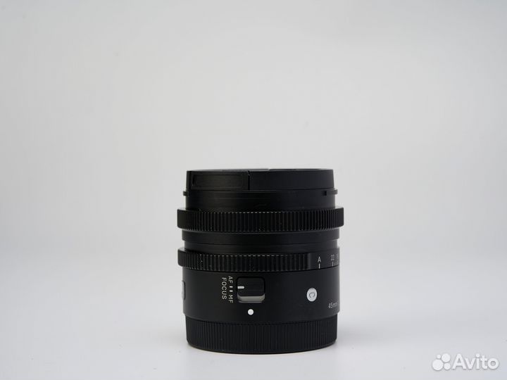 Sigma 45mm f/2.8 DG Sony E