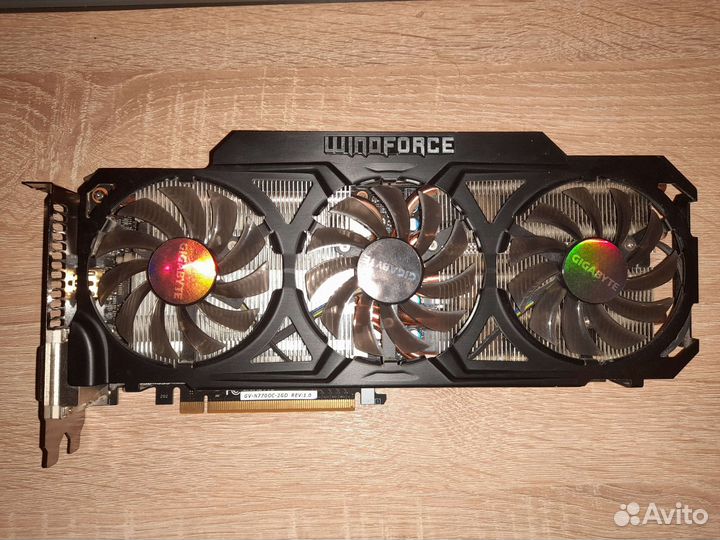 Видеокарта - gigabyte GeForce GTX 770 2g