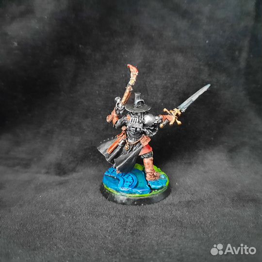 Warhammer 40k Inquisitor with Inferno Pistol