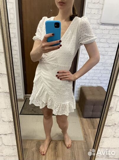 Платье Mango белое на запах