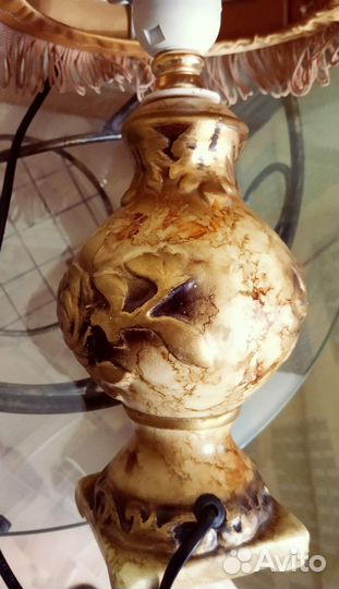 Лампа настольная