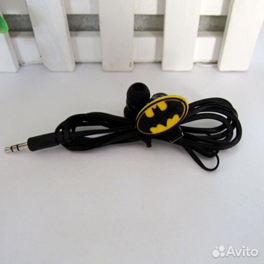 Новые наушники оригинальные