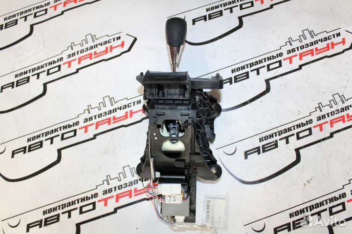 Ручка кпп toyota auris blade AZE154H AZE156H GRE15